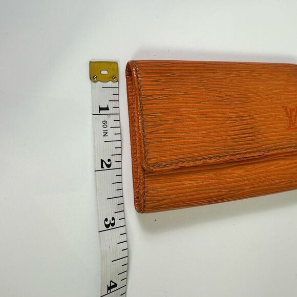 Louis Vuitton Orange Epi Leather 6 Key Holder Case Wallet - Picture 15 of 16